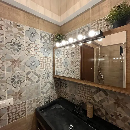 Giraffe Art Ducati Blq * Bolonya