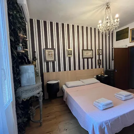 Giraffe Art Ducati Blq