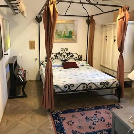 Giraffe Art Ducati Blq * Bologne