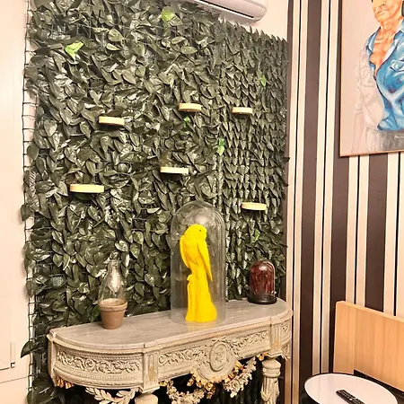 Apartment Giraffe Art Ducati Blq
