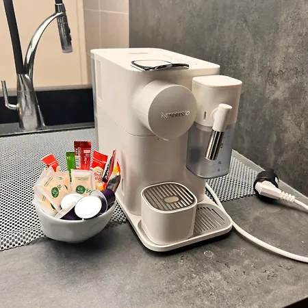 Giraffe Art Ducati Blq Апартаменты *