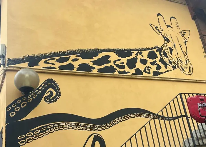 Giraffe Art Ducati Blq شقة بولونيا