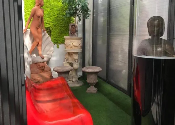 Giraffe Art Ducati Blq * בולוניה