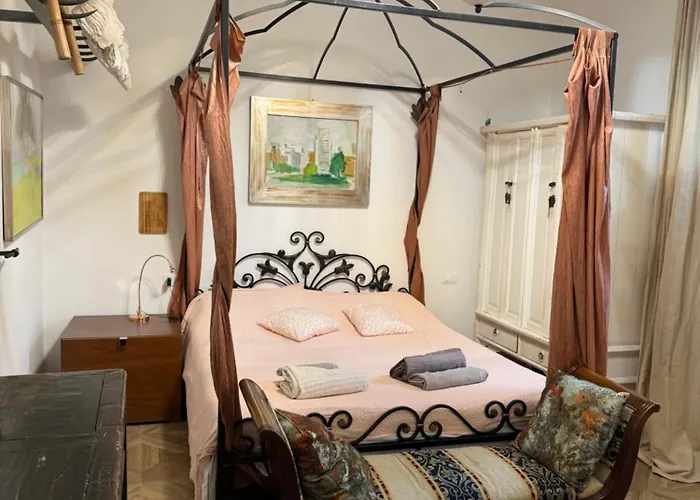 Giraffe Art Ducati Blq