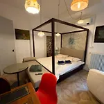 Apartment Giraffe Art Ducati Blq *
