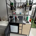 Apartment Giraffe Art Ducati Blq